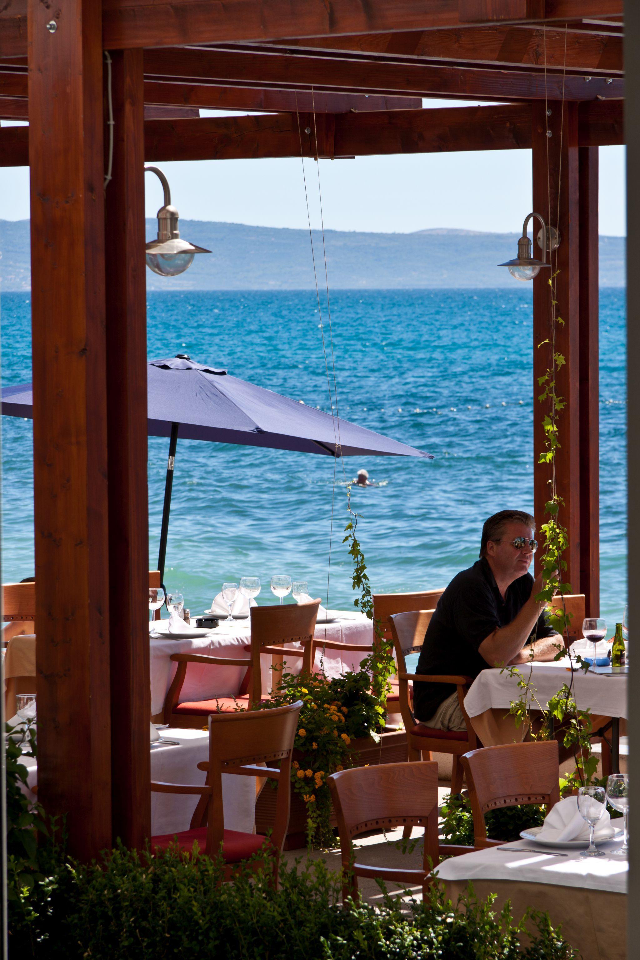 Hotel Gala Split Podstrana Exterior photo