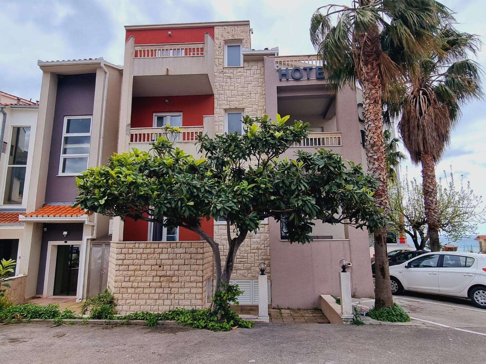 Hotel Gala Split Podstrana Exterior photo